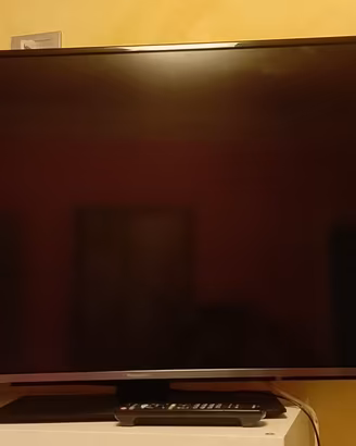 TV LED SMART Panasonic 43 pollici USATO