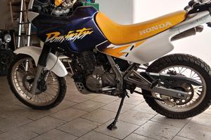 Honda NX 650 Dominator