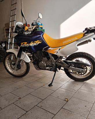 Honda NX 650 Dominator
