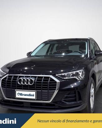 Audi Q3 45 1.4 tfsi e Business s-tronic