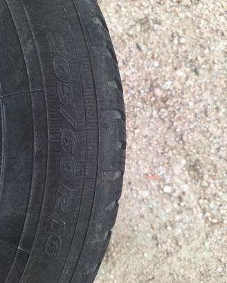 Cerchi e gomme auto