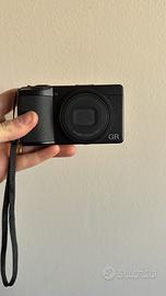Ricoh GR IV