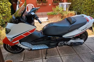 Yamaha Tmax 500