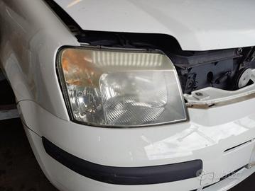 Proiettore destro FIAT PANDA del 2005