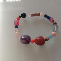 Bracciale magnetico con pietre