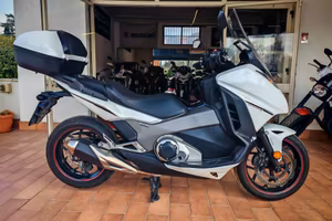 Honda Integra 750 S IN PROMO !!!