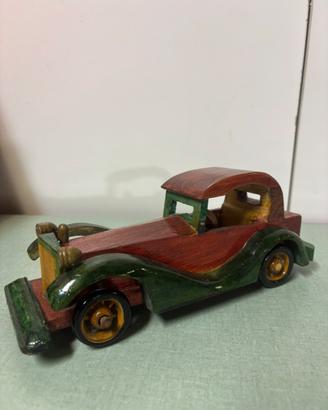 Macchina d'epoca anni 30' in legno vintage