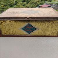 scatola antica Perugina