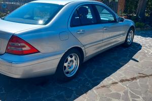 Mercedes c220 