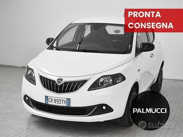 Lancia Ypsilon 1.0 FireFly 70cv Hybrid Gold