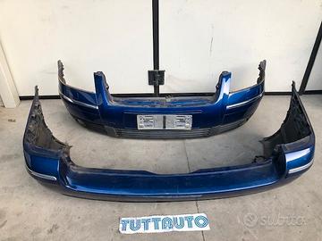 Paraurti anteriore / posteriore VW Passat 2003 SW