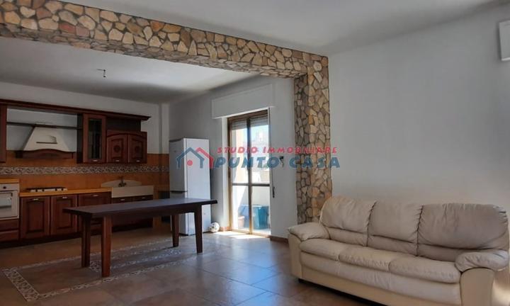 VIA PANTELLERIA - Appartamento mq170ca. 5 vani+acc