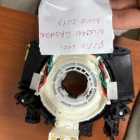 Devio luci della nissan  Qashqai anno 2013 serie y