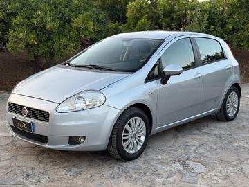 Fiat Grande Punto 1.3 MJT 75 CV 5 porte Dynamic