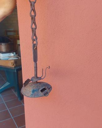 lanterna antica a olio