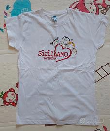 Stock 17 magliette t shirt Tutto per i bambini In vendita a Piacenza