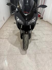 Honda cbr 1000rr