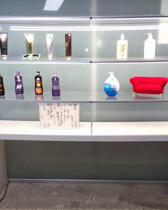 Vetrina espositore plaxiglass illuminata led