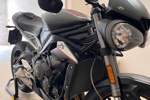 Triumph Street Triple 765 RS