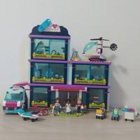 Lego Friends " L'ospedale di Heartlake " 41318