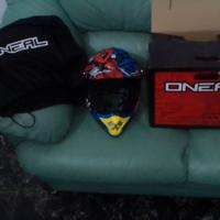 Casco ONEAL Fury multicolor. Edizione limitata