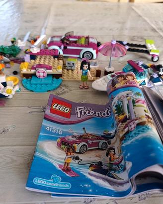 Lego Friends trasportatore di motoscafi 