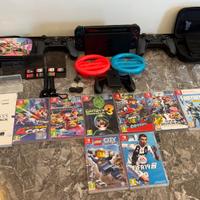 Nintendo Switch + 9 giochi +  numerosi accessori