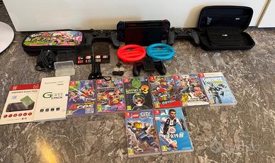Nintendo Switch + 9 giochi +  numerosi accessori