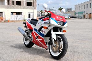 Yamaha FZR 1000 EXUP 1993 CONSERVATA