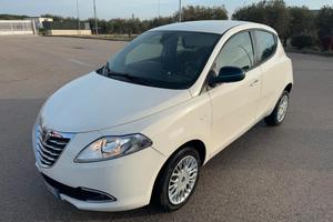 LANCIA YPSILON SÉRIE 3