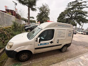 Fiat doblo tetto alto