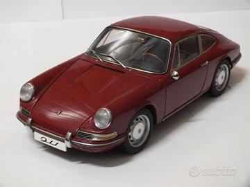 Porsche 911 Autoart 1/18