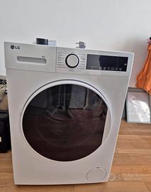 Lavatrice LG da 8 kg.
