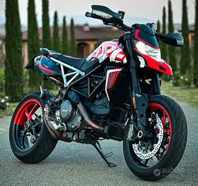 Hypermotard 950 RVE - 4900Km