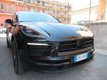 Porsche Macan 2.0 265CV