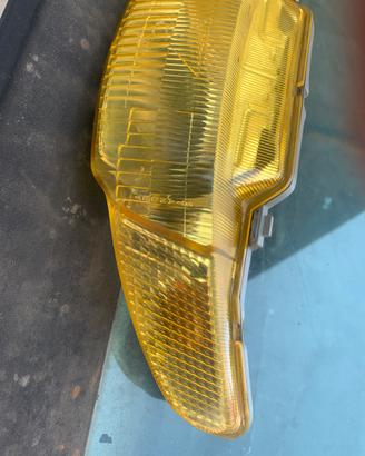 Faro anteriore Af 28