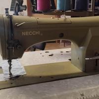 Macchine da cucire industriali