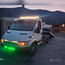 Iveco daily carroatrezzi scarrabile