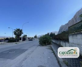 Carini-zona industriale: capannoni 4.000 mq 1.900