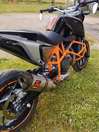 KTM Duke 690 