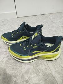 scarpe sportive 