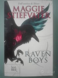 STIEFVATER MAGGIE - RAVEN BOYS (Ed. BUR)