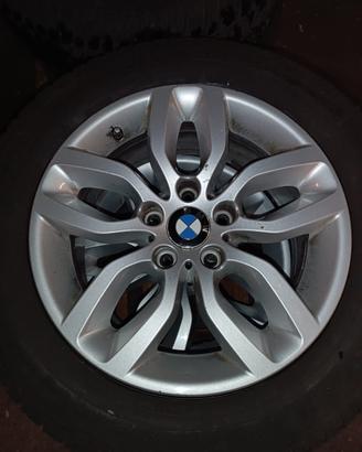 Gomme Runflat 225 60 R17 con cerchi BMW originali