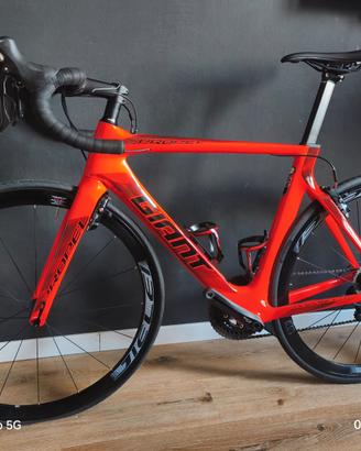 Giant Propel taglia  S  con secondo set di ruote 