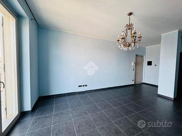 3 LOCALI A RIVOLI
