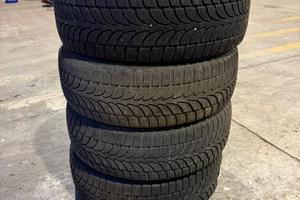 4 gomme 235/60/18