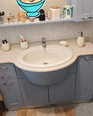  bagno 2 pezzi e specchiera 