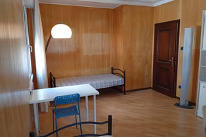 Ampia stanza per studentesse vicino facoltà TN