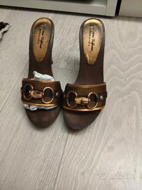 zoccoli con tacco in legno  misura 37