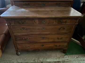 Comò ultracentenario